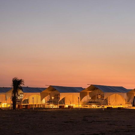 Zostel Sam Desert ภายนอก รูปภาพ